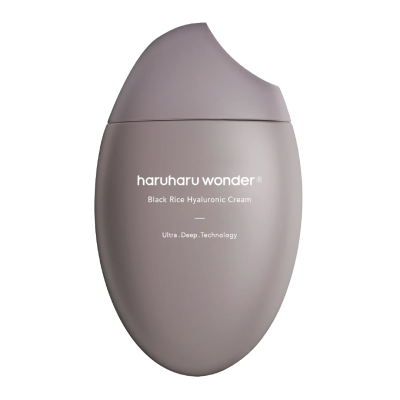 Kremasto smeđa bočica Haruharu Wonder Black Rice Hyaluronic Cream s glatkim, modernim dizajnom, poznata u divote cosmetics i dio korejske kozmetike.